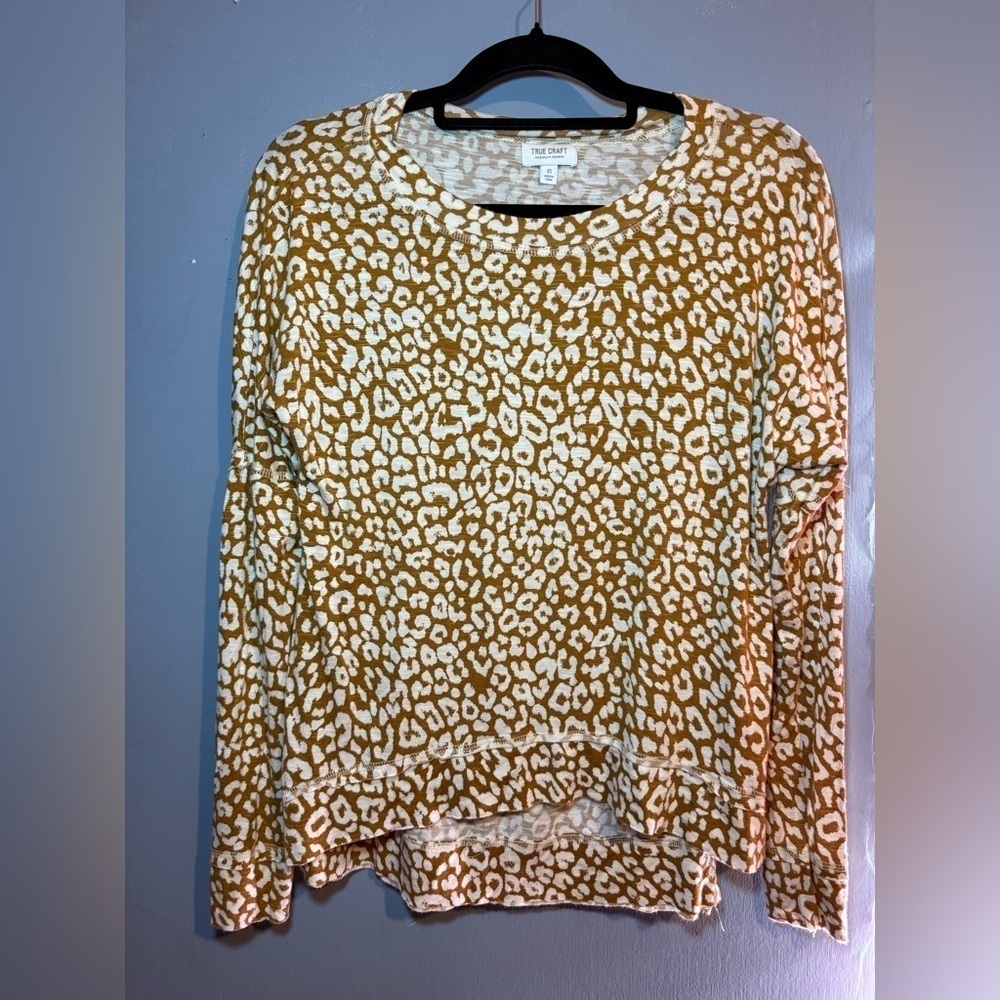 True Craft Cream and White Boxy Leopard Long Sleeve Top, XS